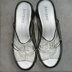 NOT AVAILABLE Clear wedges